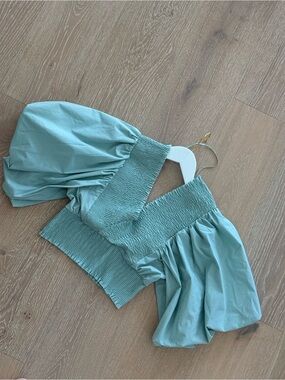 Zara Mint Green Smocked Puff Sleeve Crop Top